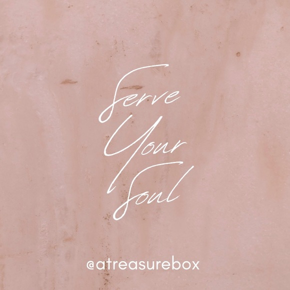 Sweaters - Happy Holidays! | Sale | New Listings | Holiday Gift Shop | Bookmark My Closet